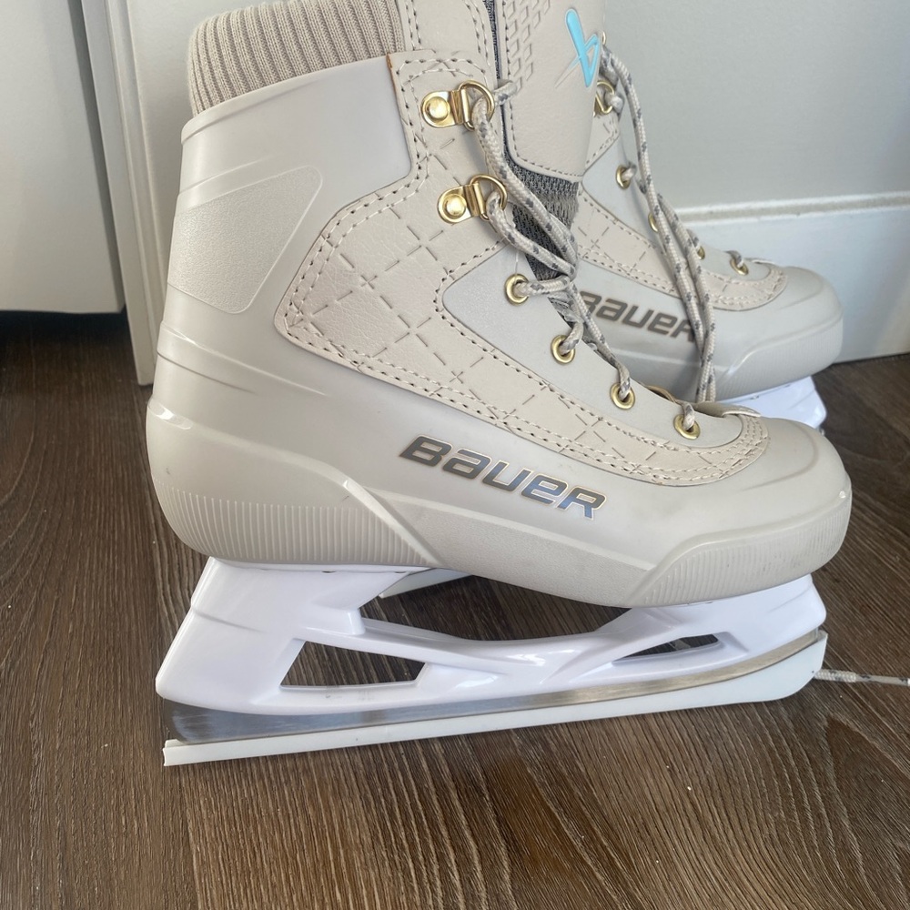 Bauer Women's Cream Ice Skates